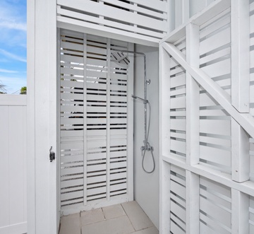 Easy & Lazy Retreat