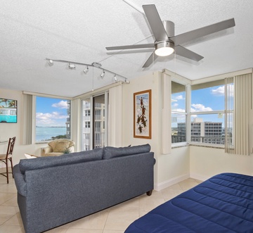 Estero Beach & Tennis 806-B