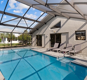 Canal Paradise Retreat