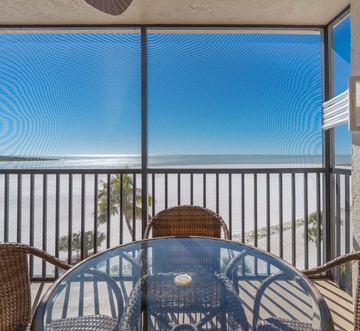 Carlos Pointe #515 - The Pelican Pad