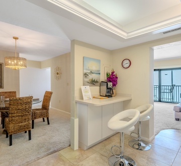Island Winds Penthouse 1