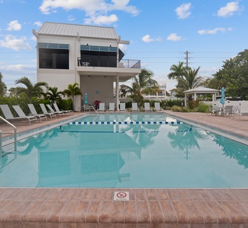 Seaside Condo 109