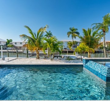Shella Close To The Beach