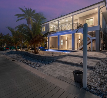 Shella Close To The Beach