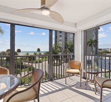 Caper Beach Club 314