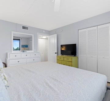 Caper Beach Club 313