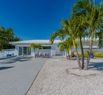 Miramar Palms