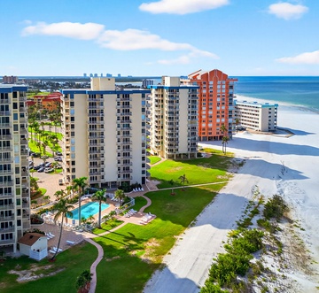 Estero Beach & Tennis Club-Penthouse 1A