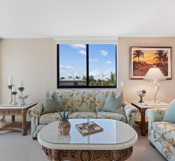 Caper Beach Club 314