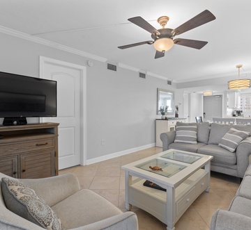 Carlos Pointe #213 Paradise Pointe