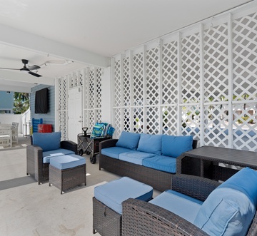 Pearl Street Retreat