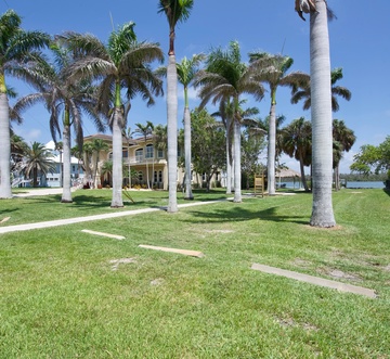 Beach Paradise Getaway