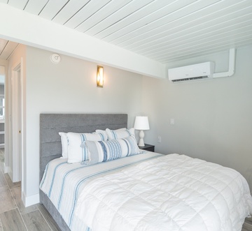 Curlew Beach Cottage