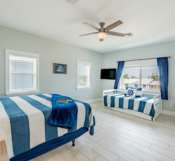 Captain's Quarters