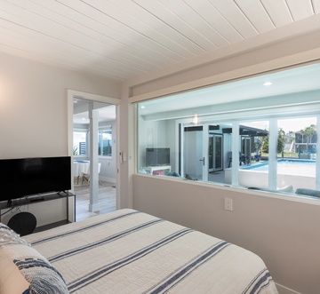 Curlew Beach Cottage