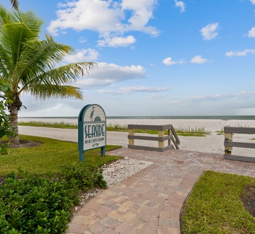 Seaside Condo 109