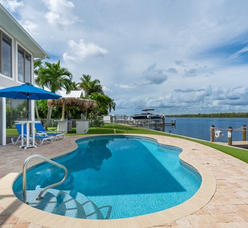 Club 205 At Bayview