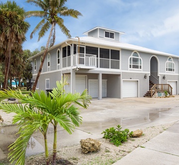 Beach Villa B