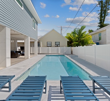 Pearl Street Retreat
