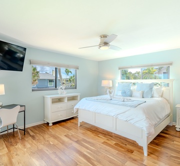 Club 205 At Bayview