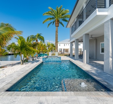 Shella Close To The Beach