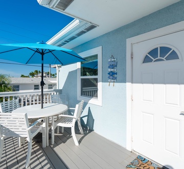 Blue Pearl Manor Upper