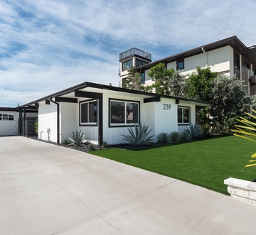 Curlew Beach Cottage