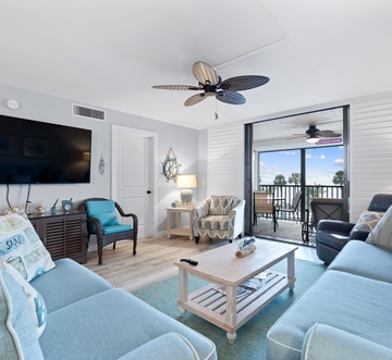 Caper Beach Club 313