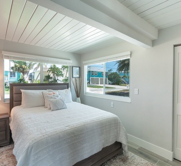 Curlew Beach Cottage