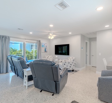 Miramar Palms