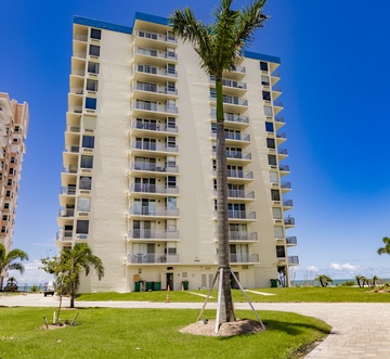 Estero Beach & Tennis 804-C