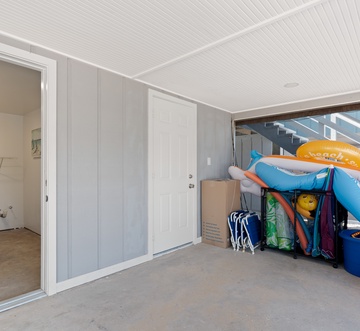 Beach Bungalow 2