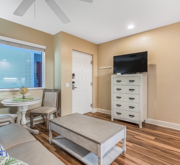 Harbour House 215