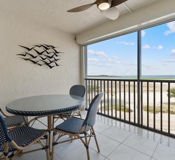 Carlos Pointe #213 Paradise Pointe
