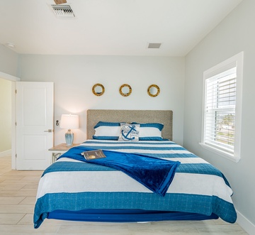Captain's Quarters