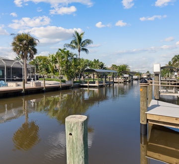 Canal Paradise Retreat