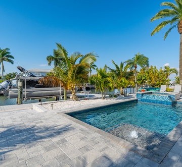 Shella Close To The Beach