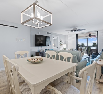 Caper Beach Club 313