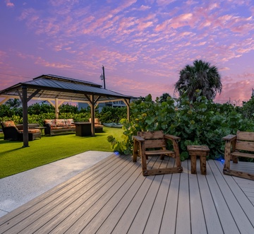 Sunshine Dock House
