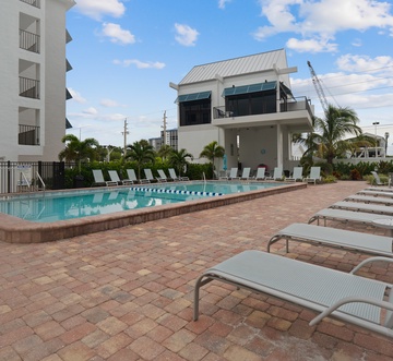 Seaside Condo 109
