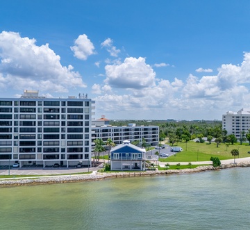 Punta Rassa Pointe