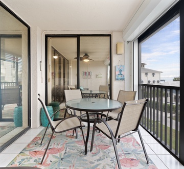Caper Beach Club 313
