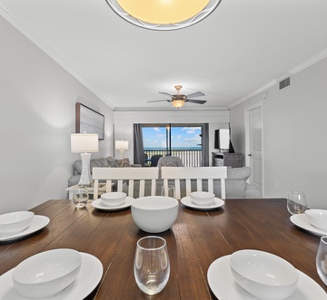 Carlos Pointe #213 Paradise Pointe