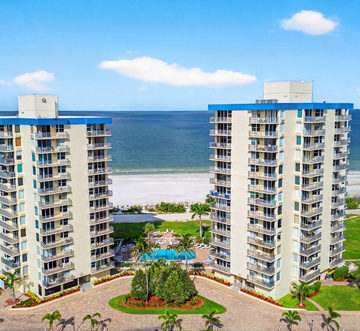 Estero Beach & Tennis Club-Penthouse 1A
