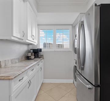 Carlos Pointe #213 Paradise Pointe