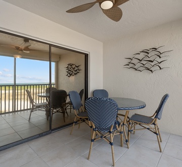 Carlos Pointe #213 Paradise Pointe