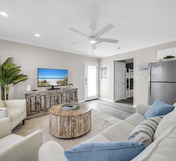 Sunset Cottages 2C - Melrose Place