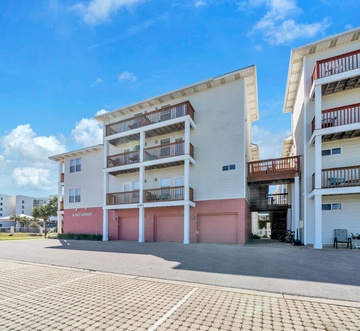 Sunset Cottages 2C - Melrose Place