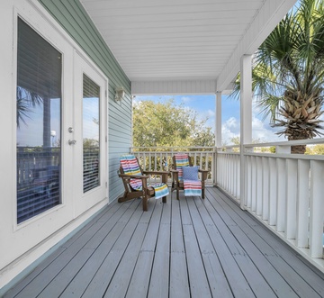 Saltwater Social Club