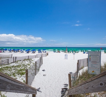 Emerald Towers 1302 - Salty Smile